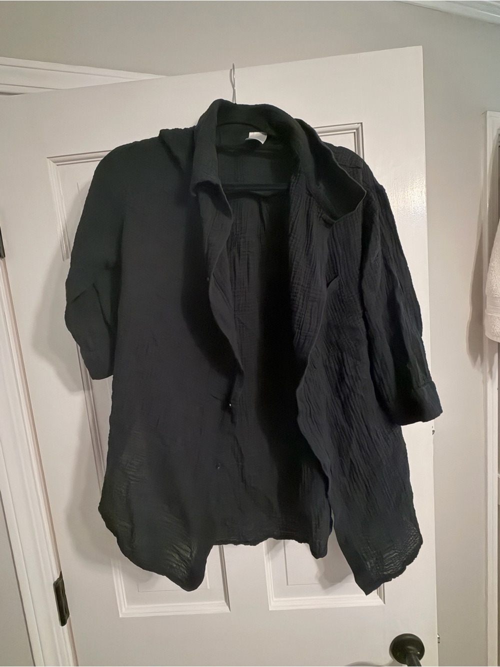 Kona Sol Black Gauze Swim Cover-Up Shirt – Size Medium